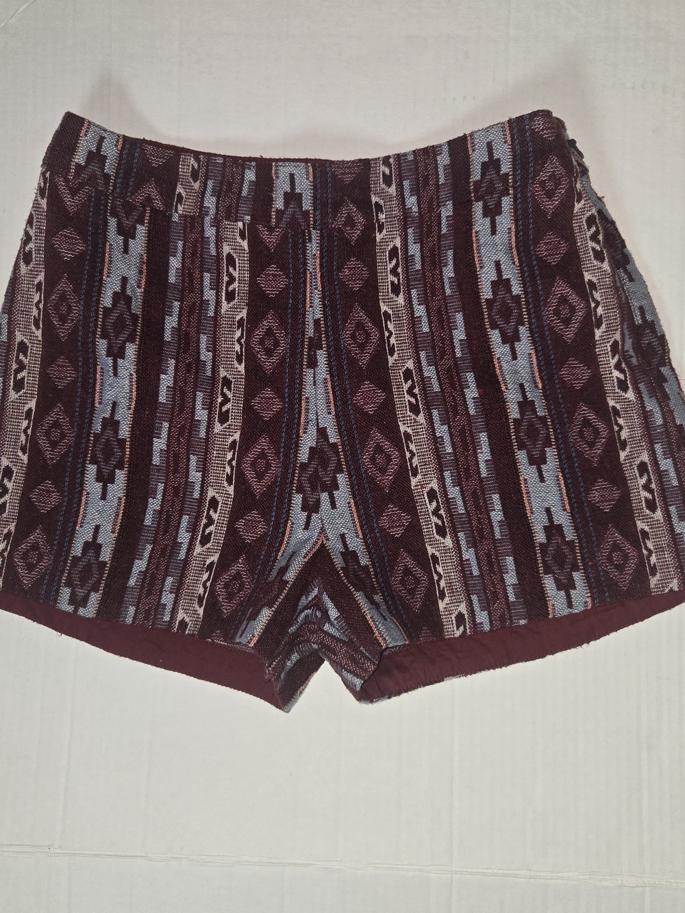 Hollister Aztec Stripe Women's Shorts — Burgundy and Light Blue